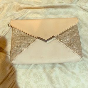 FINAL PRICE! Express envelope clutch